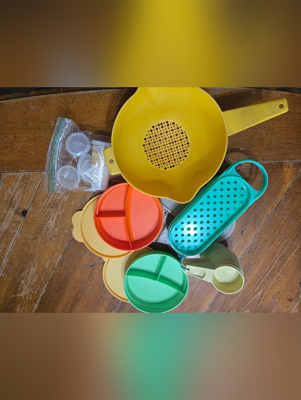 Vintage Tupperware Set
